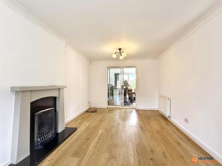 4 bedroom Detached house for sale in Hawthorne Drive, Thornton, LE67