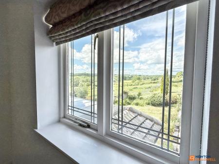 4 bedroom Detached house for sale in Hawthorne Drive, Thornton, LE67