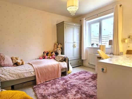 4 bedroom Detached house for sale in Mill Hill Wood Way, Ibstock, LE67