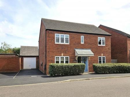 Mill Hill Wood Way, Ibstock, LE67
