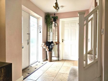 4 bedroom Detached house for sale in Mill Hill Wood Way, Ibstock, LE67