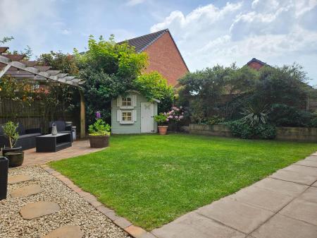 4 bedroom Detached house for sale in Mill Hill Wood Way, Ibstock, LE67
