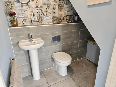 4 bedroom Detached house for sale in Mill Hill Wood Way, Ibstock, LE67
