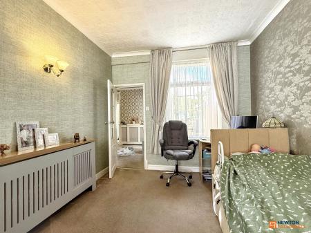 3 bedroom Detached house for sale in Standard Hill, Coalville, LE67
