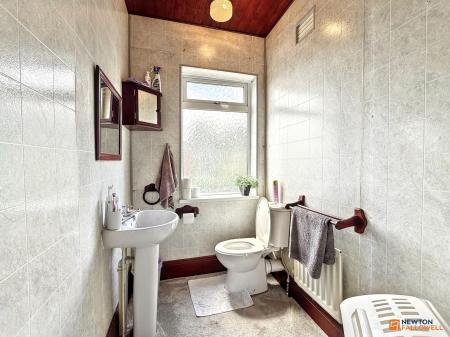 3 bedroom Detached house for sale in Standard Hill, Coalville, LE67