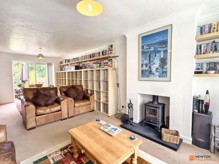 3 bedroom Detached house for sale in Rosslyn Road, Whitwick, LE67