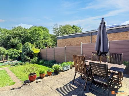 3 bedroom Detached house for sale in Rosslyn Road, Whitwick, LE67