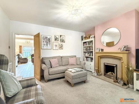3 bedroom Semi-detached house for sale in Midland Road, Ellistown, LE67