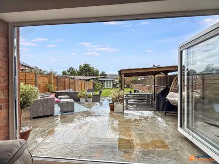 3 bedroom Semi-detached house for sale in Midland Road, Ellistown, LE67