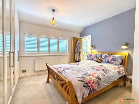 3 bedroom Semi-detached house for sale in Midland Road, Ellistown, LE67