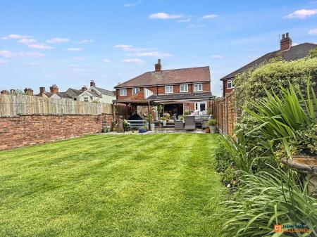 3 bedroom Semi-detached house for sale in Midland Road, Ellistown, LE67