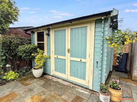 3 bedroom Semi-detached house for sale in Midland Road, Ellistown, LE67