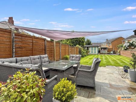 3 bedroom Semi-detached house for sale in Midland Road, Ellistown, LE67
