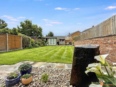 3 bedroom Semi-detached house for sale in Midland Road, Ellistown, LE67