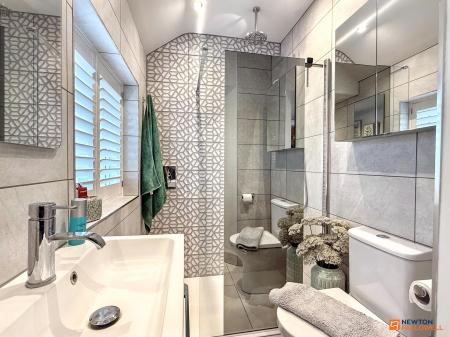 3 bedroom Semi-detached house for sale in Midland Road, Ellistown, LE67