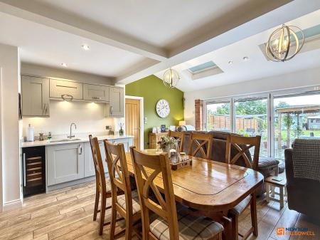 3 bedroom Semi-detached house for sale in Midland Road, Ellistown, LE67