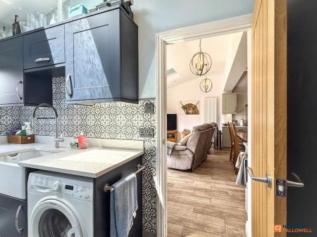 3 bedroom Semi-detached house for sale in Midland Road, Ellistown, LE67