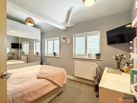 3 bedroom Semi-detached house for sale in Midland Road, Ellistown, LE67