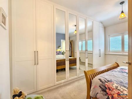 3 bedroom Semi-detached house for sale in Midland Road, Ellistown, LE67