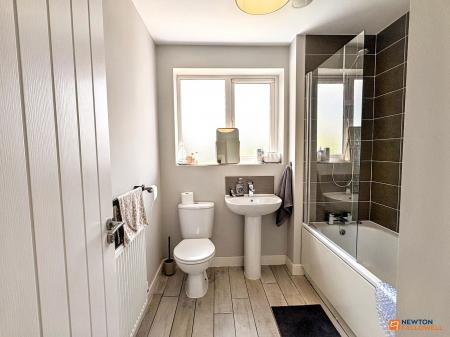 4 bedroom Detached house for sale in Coronet Drive, Ibstock, LE67