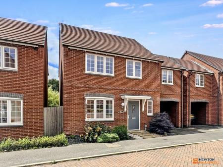 4 bedroom Detached house for sale in Coronet Drive, Ibstock, LE67