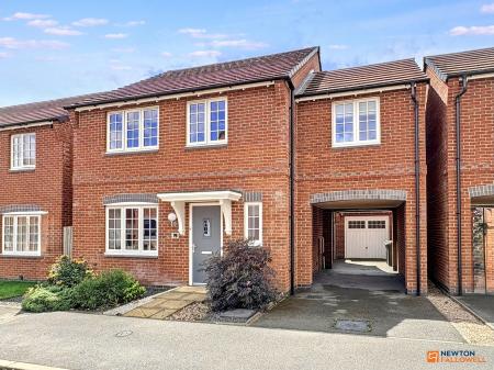 Coronet Drive, Ibstock, LE67