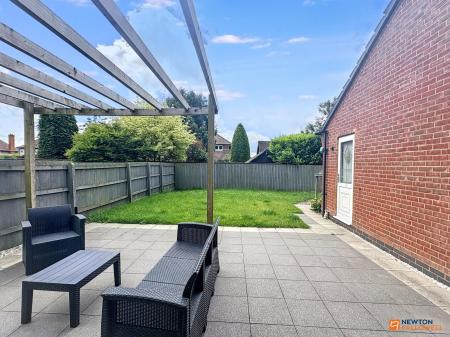 4 bedroom Detached house for sale in Coronet Drive, Ibstock, LE67