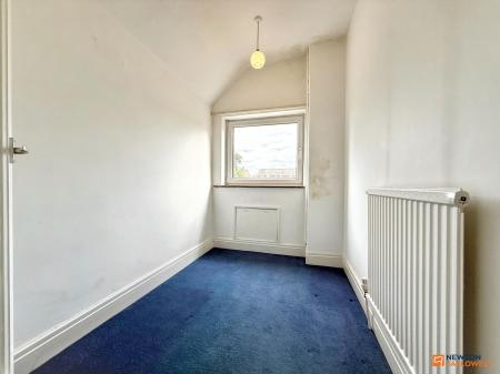 3 bedroom Terraced House for sale in Highfield Street, Coalville, LE67
