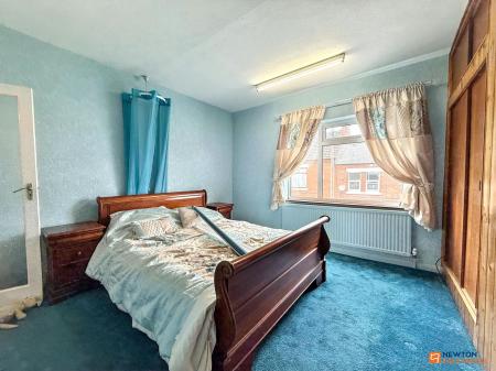 3 bedroom Terraced House for sale in Highfield Street, Coalville, LE67