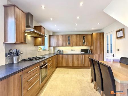 3 bedroom Semi-detached house for sale in King Richards Hill, Whitwick, LE67