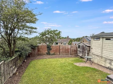 3 bedroom Semi-detached house for sale in King Richards Hill, Whitwick, LE67