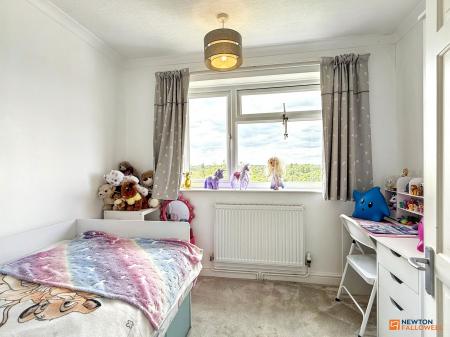 3 bedroom Semi-detached house for sale in King Richards Hill, Whitwick, LE67