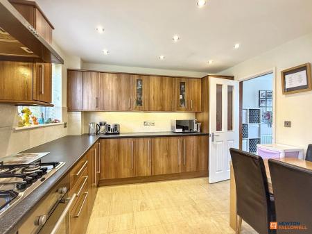 3 bedroom Semi-detached house for sale in King Richards Hill, Whitwick, LE67