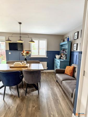 4 bedroom Detached house for sale in Gee Avenue, Hugglescote, LE67