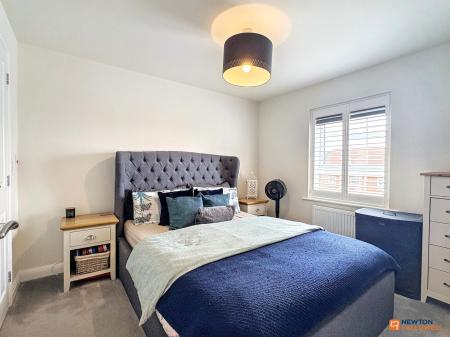 4 bedroom Detached house for sale in Gee Avenue, Hugglescote, LE67