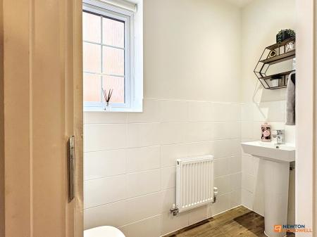 4 bedroom Detached house for sale in Gee Avenue, Hugglescote, LE67