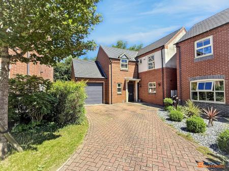 4 bedroom Detached house for sale in Bakers Field Close, Ibstock, LE67
