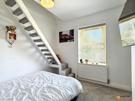 4 bedroom Detached house for sale in Bakers Field Close, Ibstock, LE67