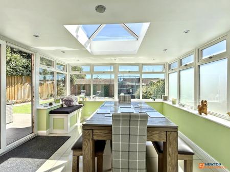 4 bedroom Detached house for sale in Bakers Field Close, Ibstock, LE67