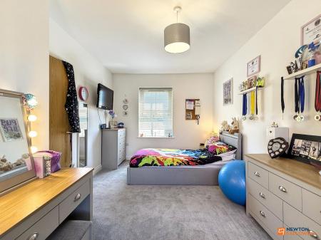 4 bedroom Detached house for sale in Bakers Field Close, Ibstock, LE67