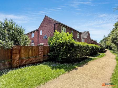 3 bedroom Detached house for sale in Otter Close, Ibstock, LE67