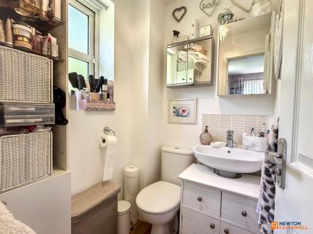 3 bedroom Detached house for sale in Otter Close, Ibstock, LE67