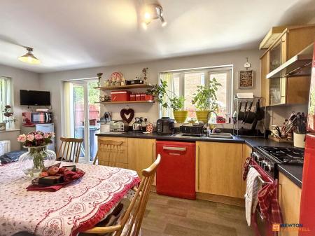 3 bedroom Detached house for sale in Otter Close, Ibstock, LE67
