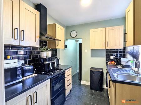 2 bedroom Semi-detached house for sale in Gutteridge Street, Coalville, LE67