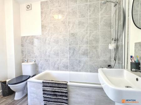 2 bedroom Semi-detached house for sale in Gutteridge Street, Coalville, LE67