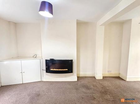 2 bedroom Terraced House for sale in Berrisford Street, Coalville, LE67