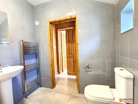 3 bedroom Semi-detached house for sale in Highfield Street, Coalville, LE67