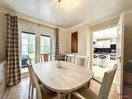 4 bedroom Detached house for sale in Jenkins Road, Coalville, LE67