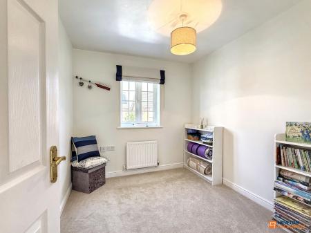 4 bedroom Detached house for sale in Jenkins Road, Coalville, LE67
