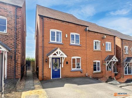 Lakeshore Crescent, Whitwick, LE67